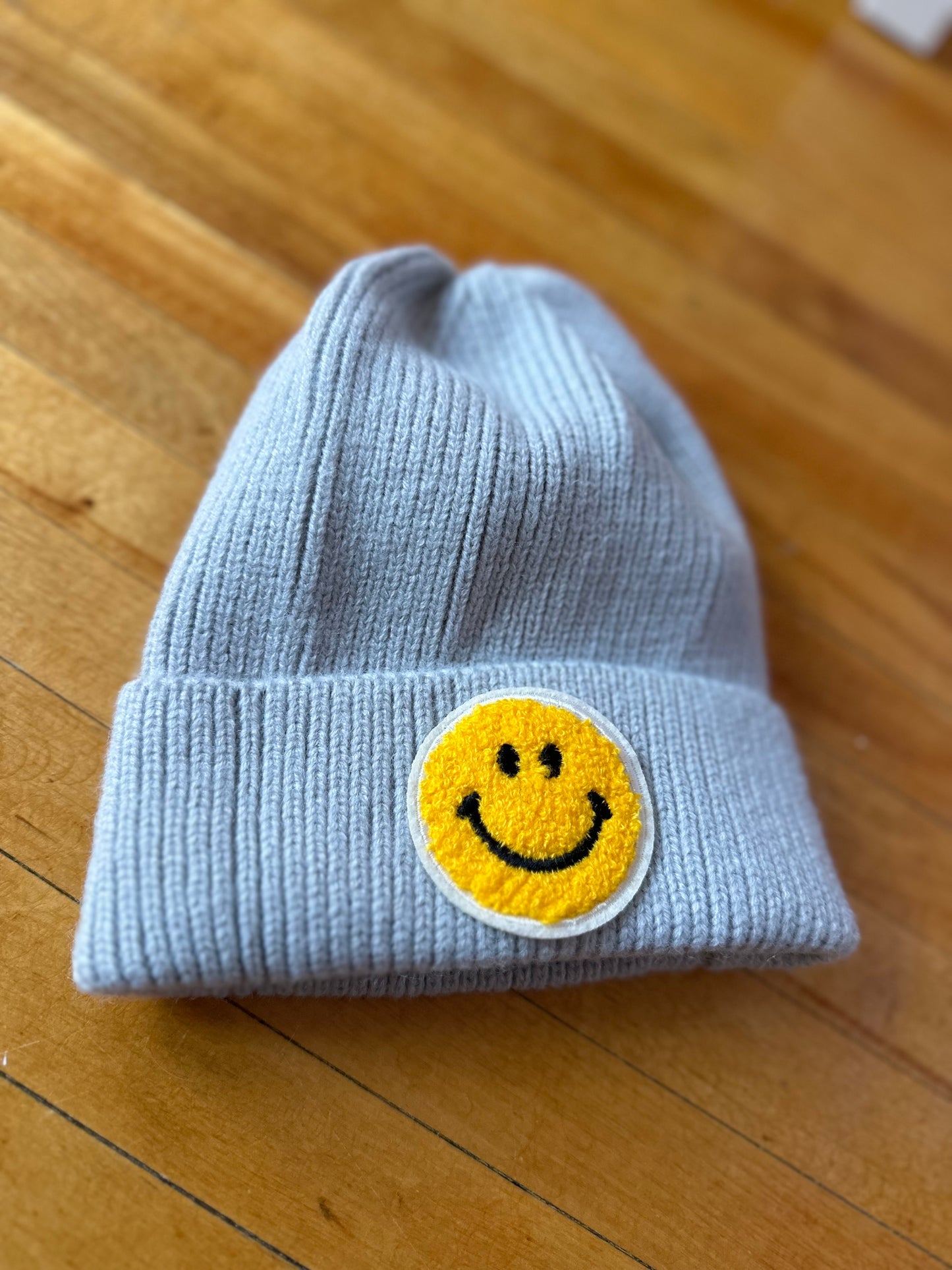 smiley toque