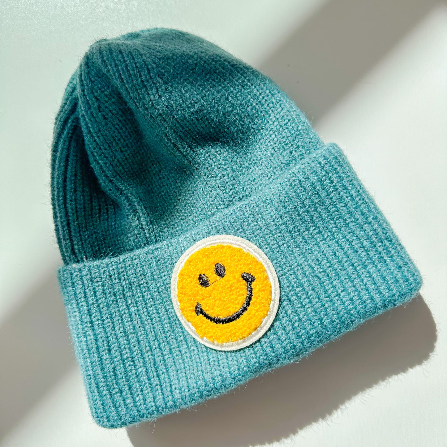 smiley toque