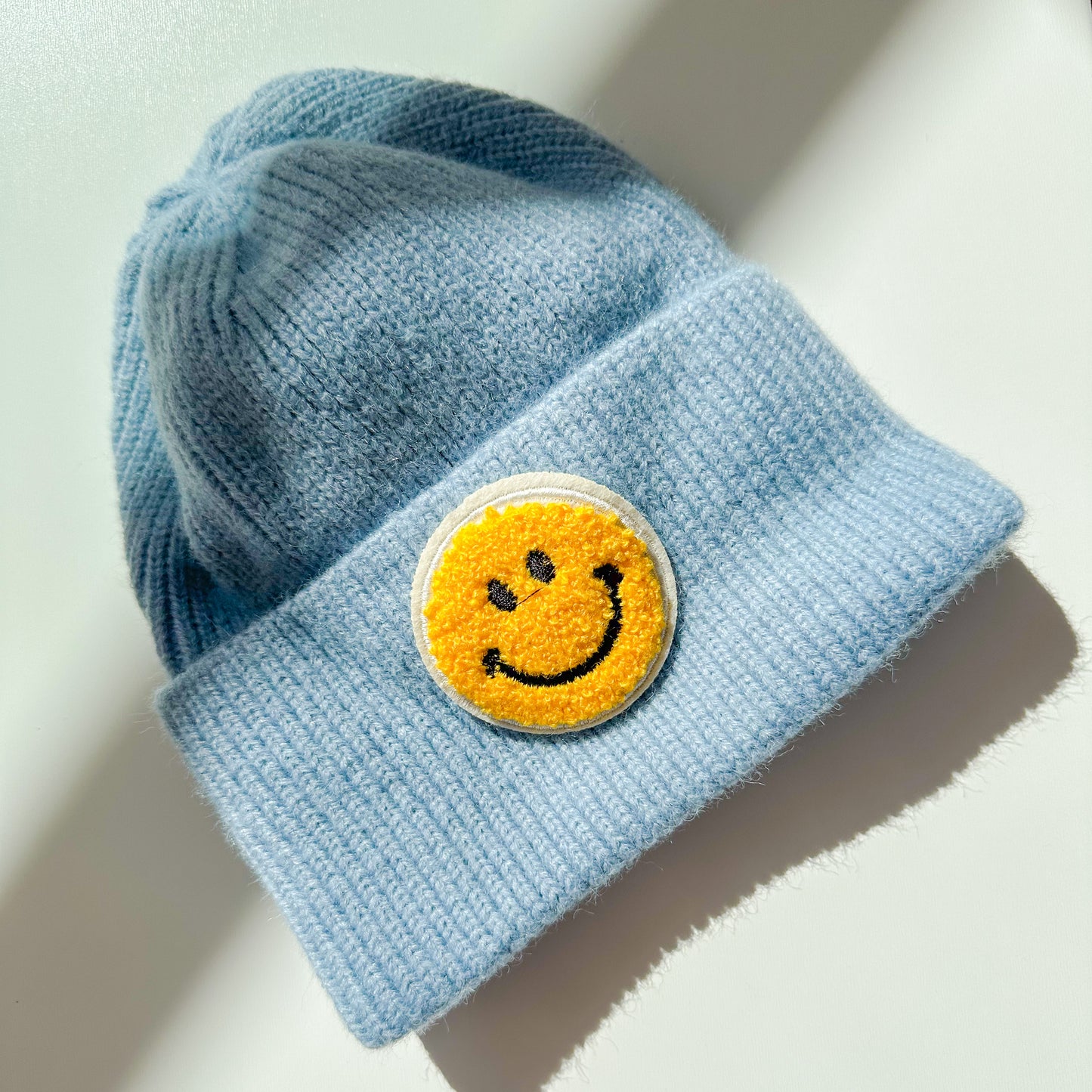 smiley toque